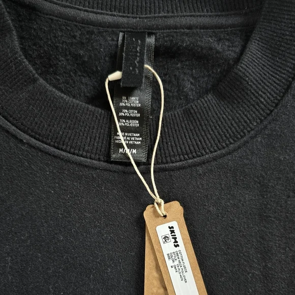 SKIMS▪️Cotton Fleece Classic Crewneck Pullover in Onyx - Picture 6 of 6